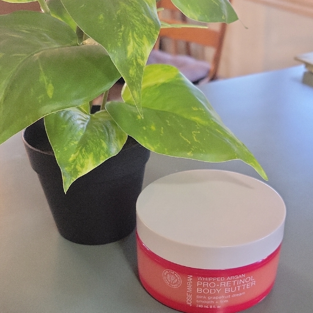 Josie Maran Pink Grapefruit Dream Body Butter